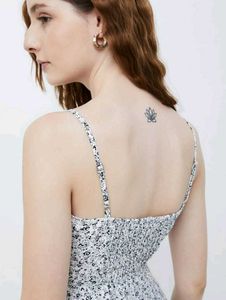 SHORT WHITE FLORAL TOP