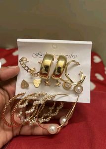 EARING FOR WOMEN