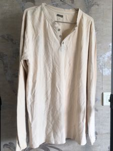 beige knitted Henley T-shirt size XL