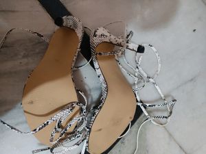 MEILIKELIN Snake Print Ribbon Heels