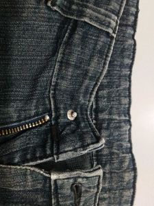 Dark Denim Capri Jeans