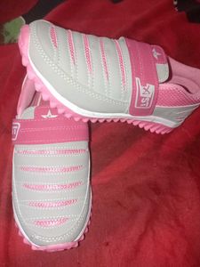 Girls' Pink & Gray Slip-On Sneakers