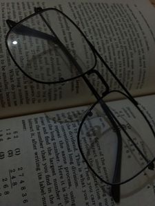 Fake Specs ( Frame )