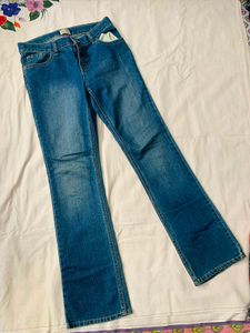 Bootcut Jeans + Free Delivery!!🌸
