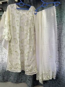 White Embroidered Salwar Kameez With Dupatta