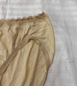 Lace Trim Panties 32-38