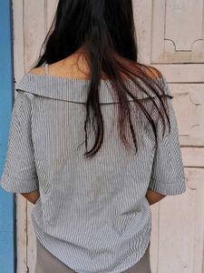 Women Black &amp; White Stripped Shirt