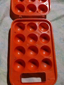 Egg Container