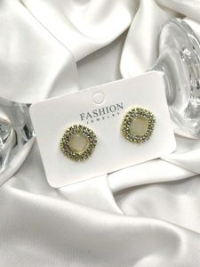 Elegant Gold Square Earrings