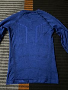 Decathlon compression full sleeve tshirt