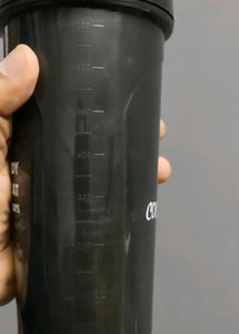 Plastic Shaker Bottle (Black, 700 M)
