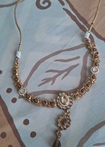 Rustbeads Necklace, Ear Rings, Mang Tikka.