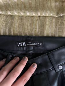 ZARA STRAIGHT LEATHER PANTS