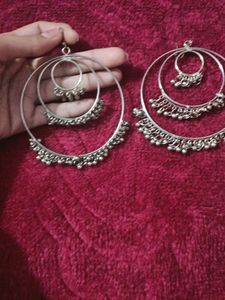Earings