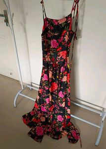 Black Floral Printed Backless Tie Up Maxi Dress