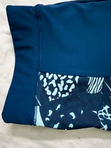 XL  Blue Patterned Leggings