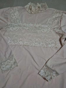 Lace Trim Long Sleeve Top