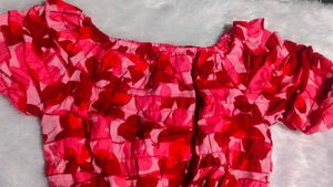 🆕✅BRAND New Floral Off-Shoulder Dress🆕✅