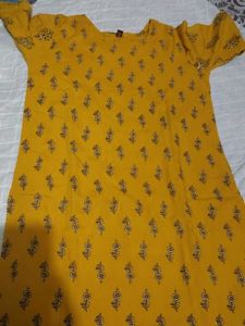 Hand Stitched Kurti Combo 💛💚 | 2 Kurtis + Earrin