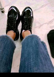 Black Shoes