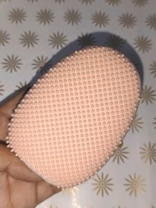 Miniso Facial Cleanser Brush