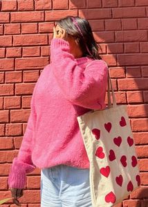 pink sweater
