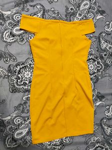 Chic Mustard Mini Dress