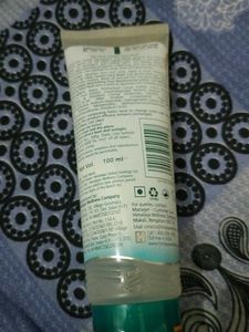 Himalaya Oil Clear Lemon Face Wash