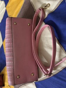 Pink Handbag 👜