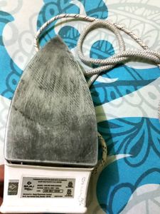 Bajaj Majesty Electric Iron