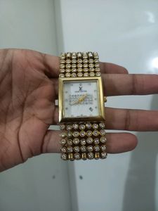 PRICE DROP Louis Vuitton First Copy Watch