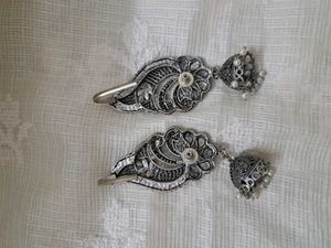 Peacock Earcuff