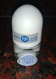 Nivea Natural Glow Deodorant