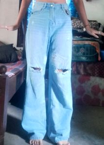 H&amp;M 2nd Copy Distress Light Blue Jeans