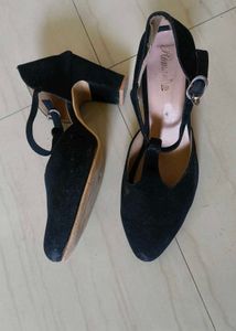 Heels Black