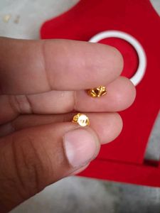 Gold Stud Earrings 18crt