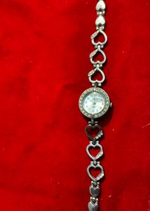 Heart Link Watches With Steel Belts