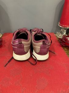 ✨👟 Step Up Your Style with &#34;Berry Bliss&#34; Nike! 💜