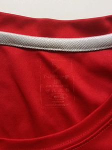 Sports T-shirt