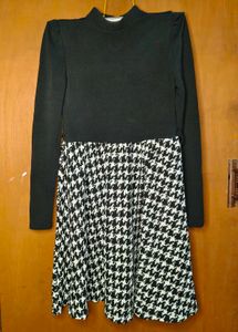 URBANIC  Dress 🎉
