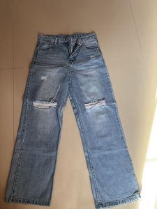 Distressed Wide Leg Blue Jeans