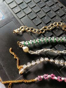 Combo Of 5 Korean Breaclet