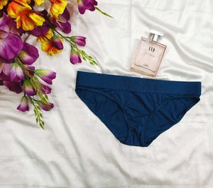 🇳🇿💫💗Calvin Klein Blue Briefs