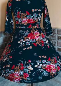 Size M/L 🎁Buy 2 Get 1 Free 🎁Floral Dress