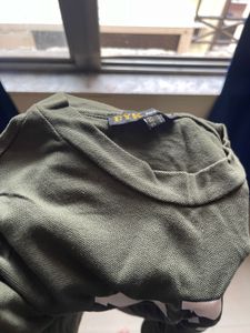 Full Sleeve Crop Top