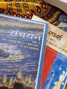 Sparch &amp; Sanchyan Hindi Book Class 9th