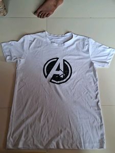 Men's Avenger Tshirt