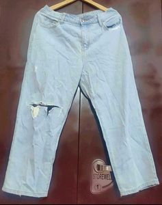 Light Blue Capri Jeans For Girl Or Woman 32 Waist