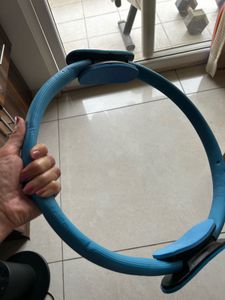 Yoga Exercise Ring - Blue
