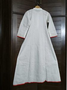 Women&#39;s Off White Chanderi Cotton Kurta